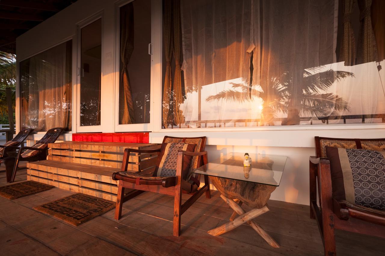 Colonels Beach Villa Alappuzha Exterior photo
